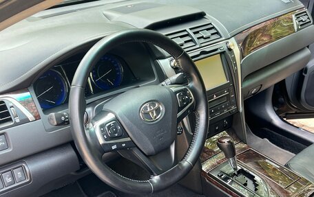 Toyota Camry, 2015 год, 2 070 000 рублей, 8 фотография