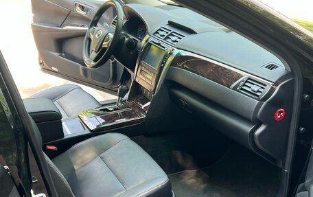 Toyota Camry, 2015 год, 2 070 000 рублей, 12 фотография
