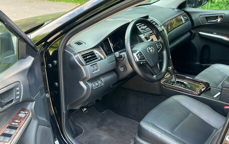 Toyota Camry, 2015 год, 2 070 000 рублей, 7 фотография