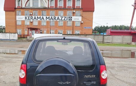 Chevrolet Niva I рестайлинг, 2011 год, 390 000 рублей, 10 фотография