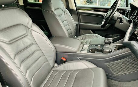 Volkswagen Touareg III, 2020 год, 3 990 000 рублей, 9 фотография