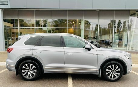Volkswagen Touareg III, 2020 год, 3 990 000 рублей, 4 фотография