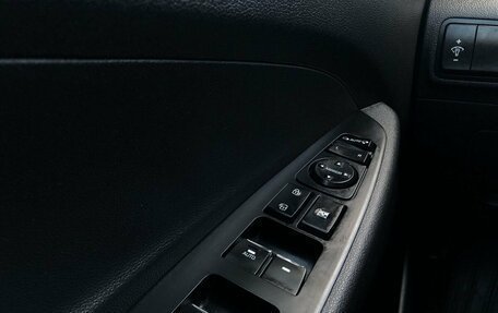 Hyundai Tucson III, 2017 год, 2 285 000 рублей, 13 фотография