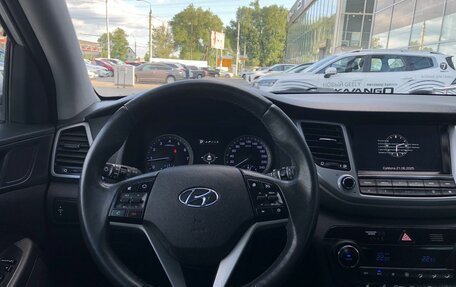 Hyundai Tucson III, 2017 год, 2 285 000 рублей, 12 фотография