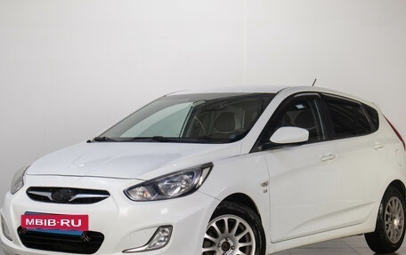 Hyundai Solaris II рестайлинг, 2012 год, 869 000 рублей, 2 фотография