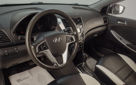 Hyundai Solaris II рестайлинг, 2012 год, 869 000 рублей, 7 фотография