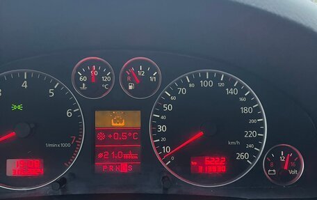 Audi A6, 2003 год, 600 000 рублей, 3 фотография