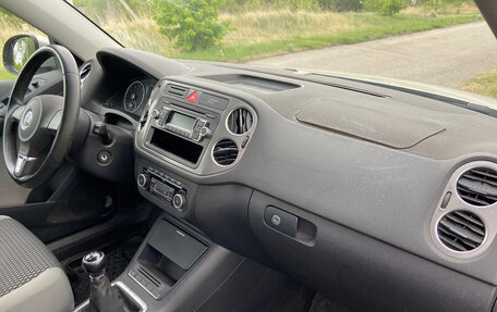 Volkswagen Tiguan I, 2011 год, 860 000 рублей, 16 фотография
