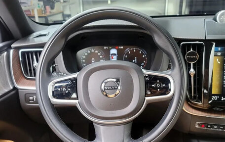 Volvo XC60 II, 2022 год, 3 530 777 рублей, 8 фотография