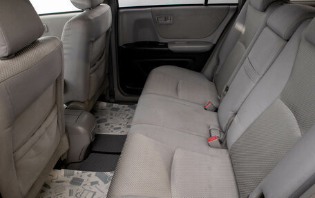 Toyota Highlander III, 2004 год, 1 249 000 рублей, 19 фотография