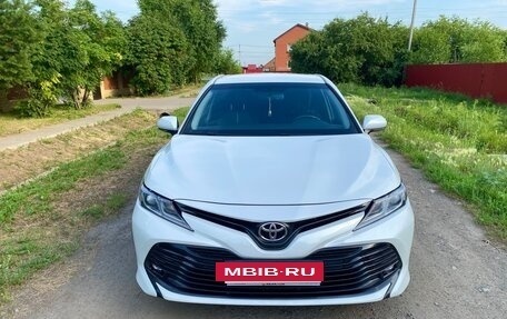 Toyota Camry, 2020 год, 2 599 000 рублей, 4 фотография