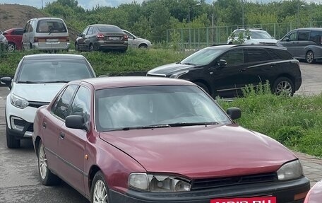 Toyota Camry, 1992 год, 270 000 рублей, 2 фотография