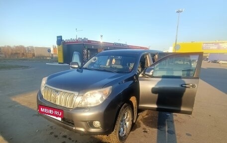 Toyota Land Cruiser Prado 150 рестайлинг 2, 2012 год, 2 300 000 рублей, 11 фотография