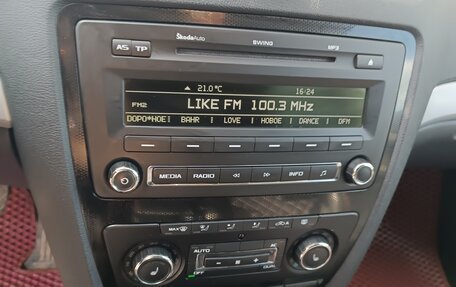 Skoda Octavia, 2012 год, 1 050 000 рублей, 18 фотография