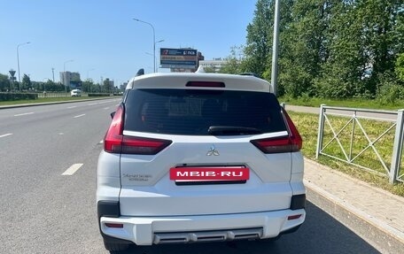 Mitsubishi Xpander, 2023 год, 2 550 000 рублей, 5 фотография