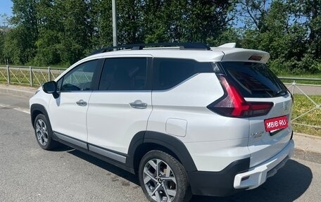 Mitsubishi Xpander, 2023 год, 2 550 000 рублей, 6 фотография