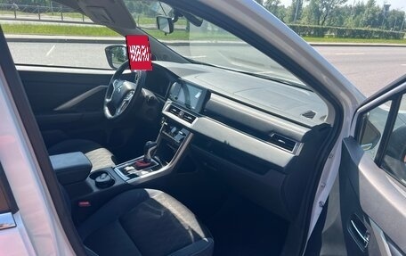 Mitsubishi Xpander, 2023 год, 2 550 000 рублей, 8 фотография