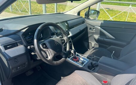 Mitsubishi Xpander, 2023 год, 2 550 000 рублей, 16 фотография