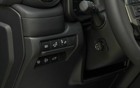 Toyota Land Cruiser Prado, 2025 год, 9 990 000 рублей, 15 фотография