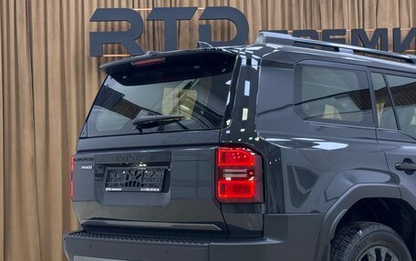 Toyota Land Cruiser Prado, 2025 год, 9 990 000 рублей, 33 фотография