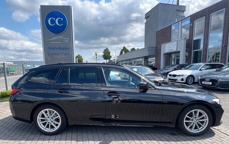 BMW 3 серия, 2022 год, 3 200 000 рублей, 11 фотография