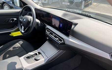 BMW 3 серия, 2022 год, 3 200 000 рублей, 16 фотография