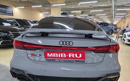 Audi RS 7, 2023 год, 18 600 000 рублей, 3 фотография