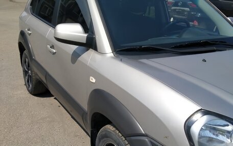 Hyundai Tucson III, 2009 год, 980 000 рублей, 3 фотография