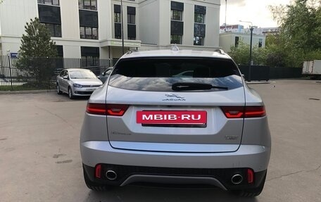 Jaguar E-Pace, 2018 год, 1 890 000 рублей, 6 фотография
