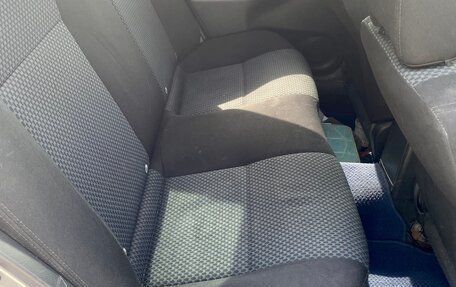Subaru Impreza III, 2004 год, 550 000 рублей, 6 фотография