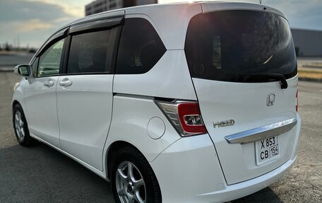 Honda Freed I, 2015 год, 1 517 000 рублей, 7 фотография