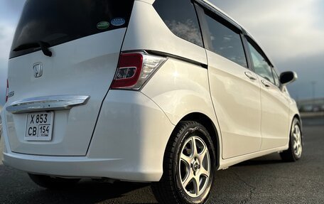 Honda Freed I, 2015 год, 1 517 000 рублей, 5 фотография