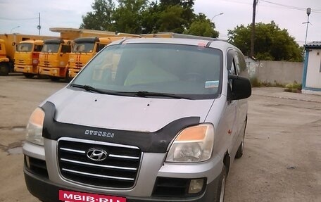 Hyundai Starex I рестайлинг, 2006 год, 900 000 рублей, 8 фотография