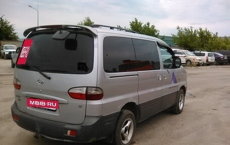 Hyundai Starex I рестайлинг, 2006 год, 900 000 рублей, 10 фотография