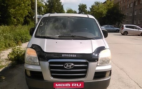 Hyundai Starex I рестайлинг, 2006 год, 900 000 рублей, 14 фотография