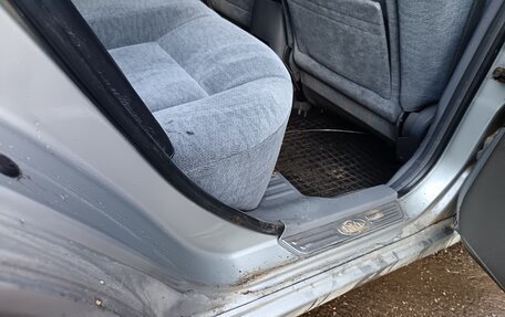 KIA Magentis I, 2005 год, 170 000 рублей, 9 фотография