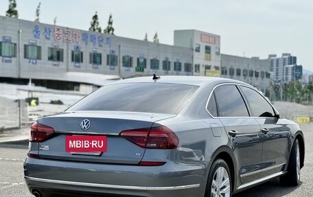 Volkswagen Passat B8 рестайлинг, 2018 год, 2 050 000 рублей, 3 фотография