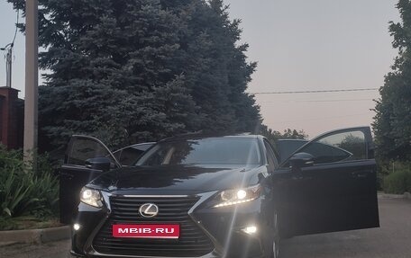 Lexus ES VII, 2017 год, 2 650 000 рублей, 1 фотография