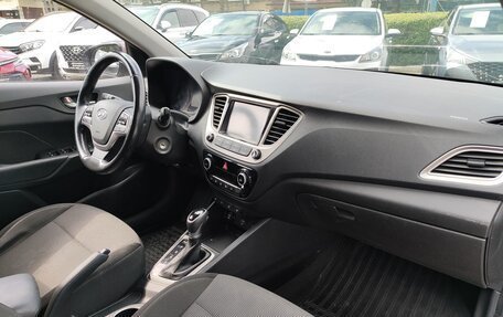 Hyundai Solaris II рестайлинг, 2019 год, 1 270 000 рублей, 12 фотография