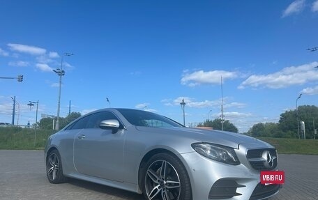 Mercedes-Benz E-Класс, 2018 год, 3 700 000 рублей, 2 фотография