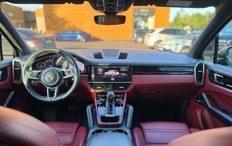 Porsche Cayenne III, 2021 год, 8 900 000 рублей, 6 фотография