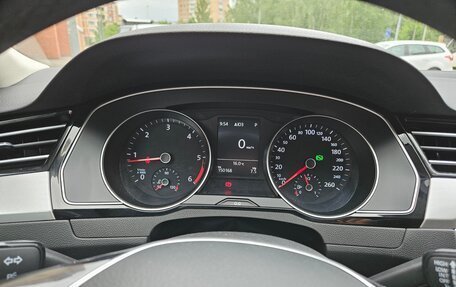 Volkswagen Passat B8 рестайлинг, 2018 год, 2 500 000 рублей, 11 фотография