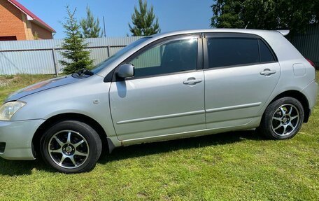 Toyota Corolla, 2003 год, 510 000 рублей, 13 фотография