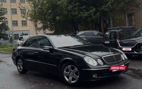 Mercedes-Benz E-Класс, 2004 год, 569 000 рублей, 4 фотография