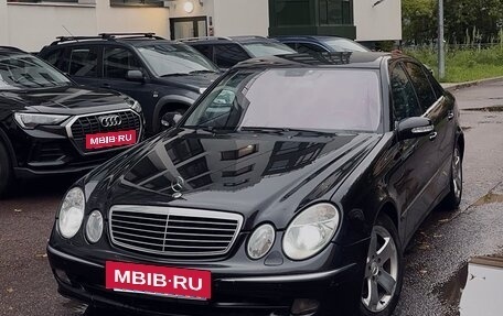 Mercedes-Benz E-Класс, 2004 год, 569 000 рублей, 15 фотография