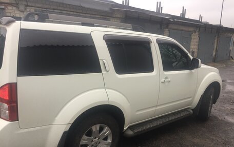 Nissan Pathfinder, 2012 год, 1 890 000 рублей, 4 фотография