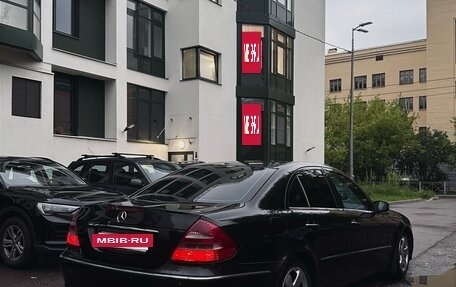 Mercedes-Benz E-Класс, 2004 год, 569 000 рублей, 7 фотография