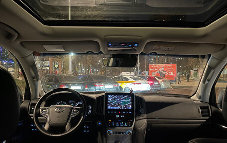 Toyota Land Cruiser 200, 2018 год, 7 500 000 рублей, 11 фотография