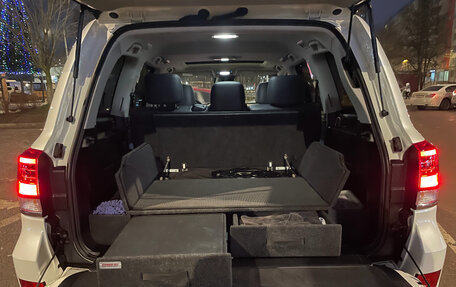 Toyota Land Cruiser 200, 2018 год, 7 500 000 рублей, 8 фотография