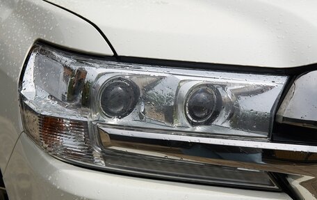 Toyota Land Cruiser 200, 2018 год, 7 500 000 рублей, 24 фотография